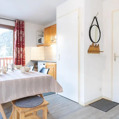 Confort Et Wifi Gratuit : 3 Pieces Pour 4-6 Personnes, Proche Pistes Et Remontees Mecaniques - Fr-1-265-307 Apartment