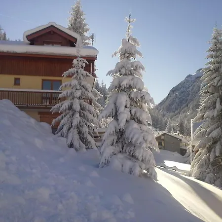 Apartment Confort Et Wifi Gratuit : 3 Pieces Pour 4-6 Personnes, Proche Pistes Et Remontees Mecaniques - Fr-1-265-307 *
